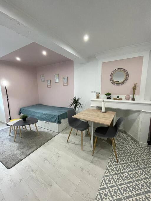 Joli Studio Cozy Tout Equipe Hyper Centre Сент Екстер'єр фото